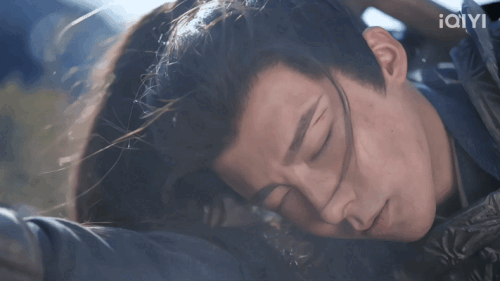 00112b000bc79d5dfff.gif