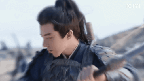 004ba31ef374547e59c.gif