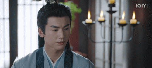 008bbb0aa4e11c7d495.gif