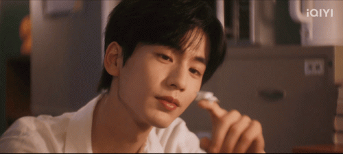00934a16d0e7ba3ff71.gif