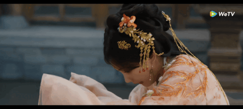 011a621292873a8e8b94.gif