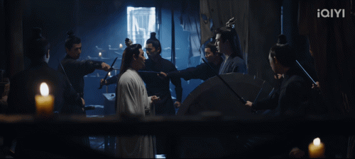 018f930d5636011f17a.gif