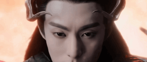 019c2aae06d5f45dc70.gif