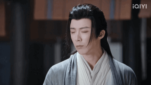 019f58a70aafec2d1b7.gif