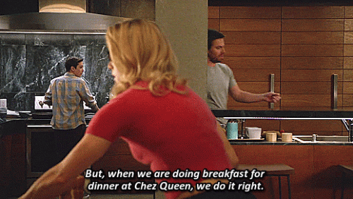 02---chez-queen.gif