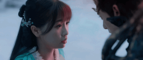 021e27262f27c96b218.gif