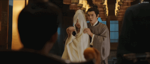 02472e3c147a43b1d55.gif