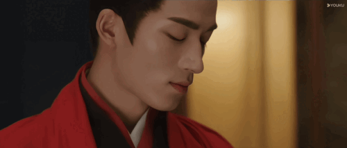 0292b42692d0d5f4acf.gif