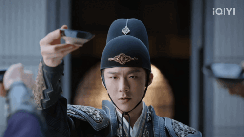 046364c0b8dbb4a5801.gif