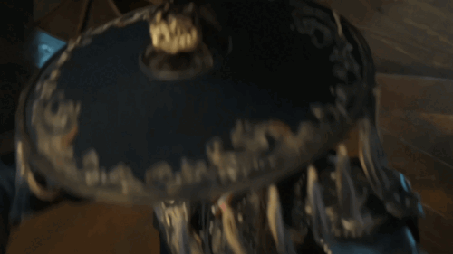 047d1790c3d8b6e7df9.gif