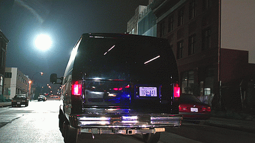 05---back-of-the-van.gif