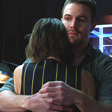 06---oliver-thea-hug