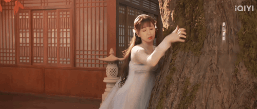 109d59a56c7c8bfa332.gif