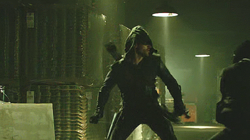 11---oliver-kicking-ass.gif