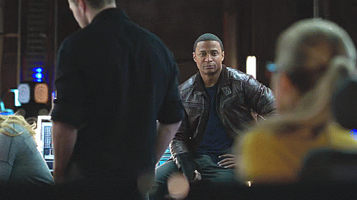 15---diggle-is-team-felicity.gif