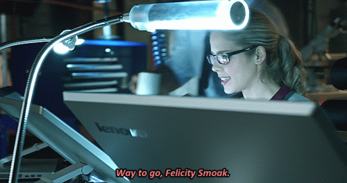 17---way-to-go-felicity-smoak.gif