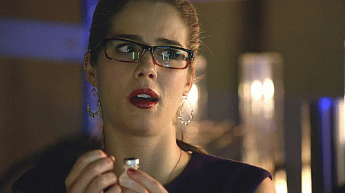 18---felicity-grossed-out.gif