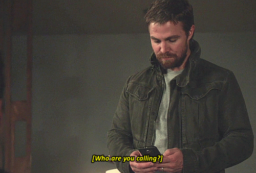 18---oliver-calling-felicity.gif