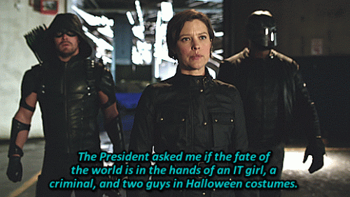 23---halloween-costumes.gif