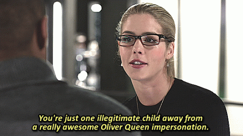 24---oliver-queen-impersonation.gif