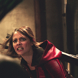 25---thea-attacks-oliver