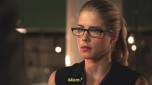 26---mom-felicity.gif