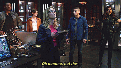 31---felicity-loses-her-babies.gif