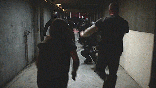 32---hallway-fight-kicks.gif