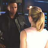 37---delicity-hug