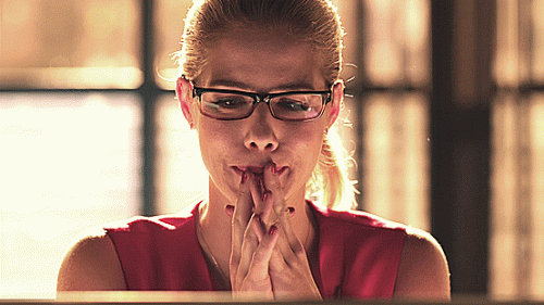 38---felicity-cries-rays-message.gif