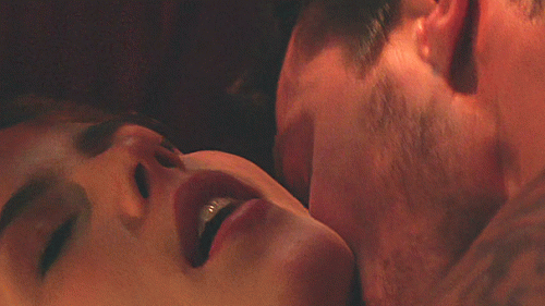 91---felicity-lip-close-up.gif