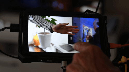 AccsoonTouchFocus-ezgif.com-video-to-gif-converter.gif