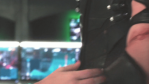 F1-06---hand-on-cut-arm.gif