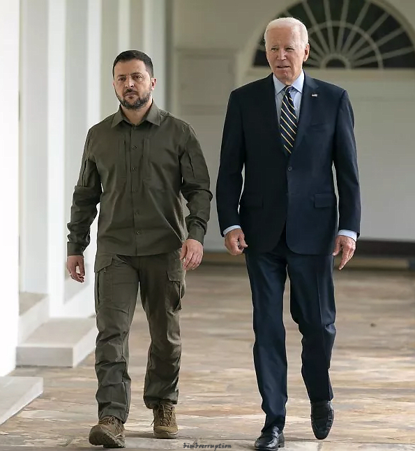 zelenskybidenwrinkledsuit2